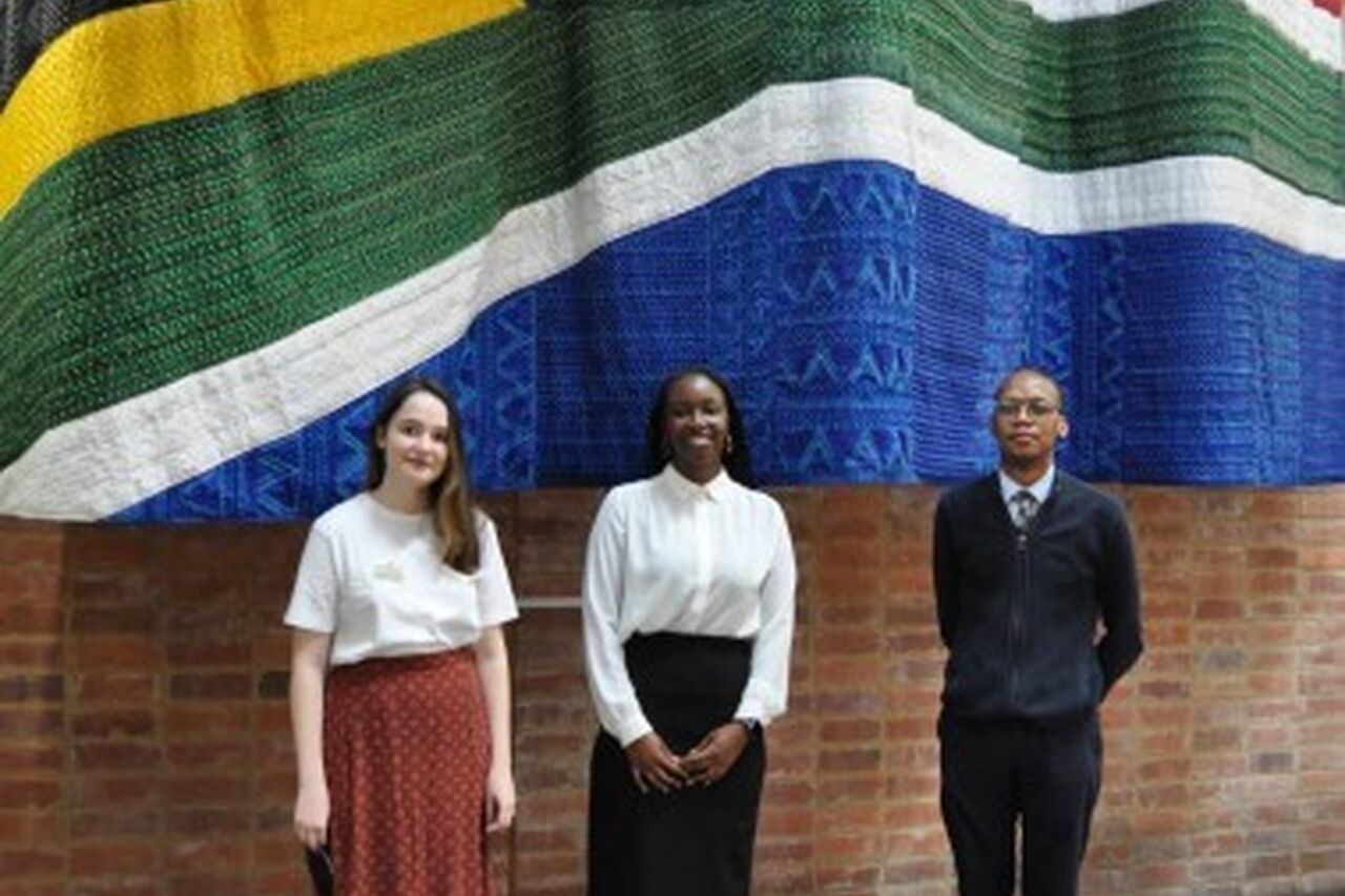 Outgoing Fellows 2021 flag Small